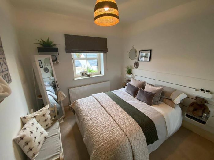 6 Oak Country Avenue