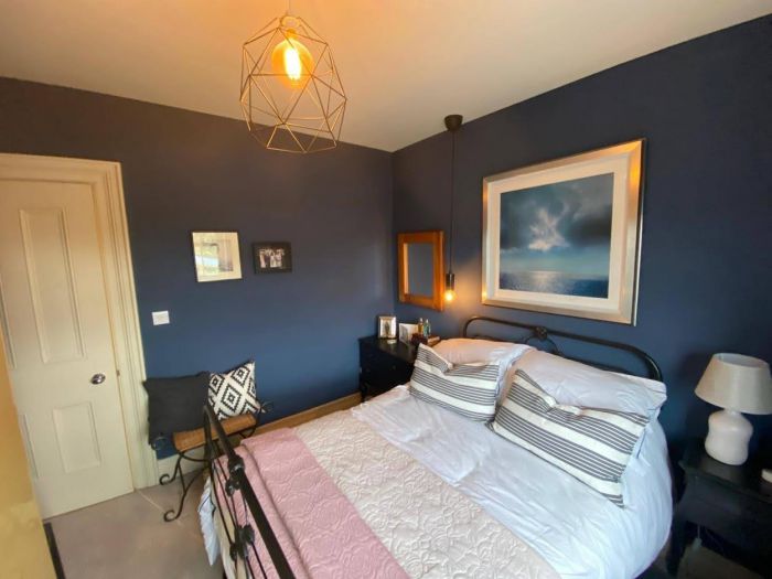 6 Oak Country Avenue