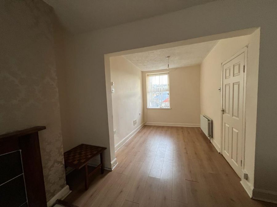 25 Abercorn Road