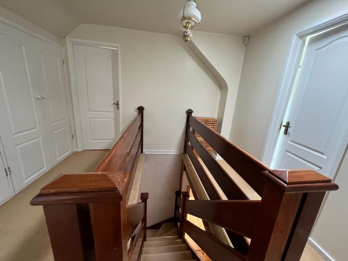 5 Greymount Crescent