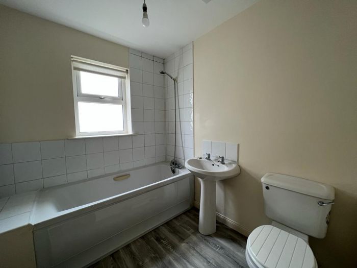 195 Good Shepherd Glen