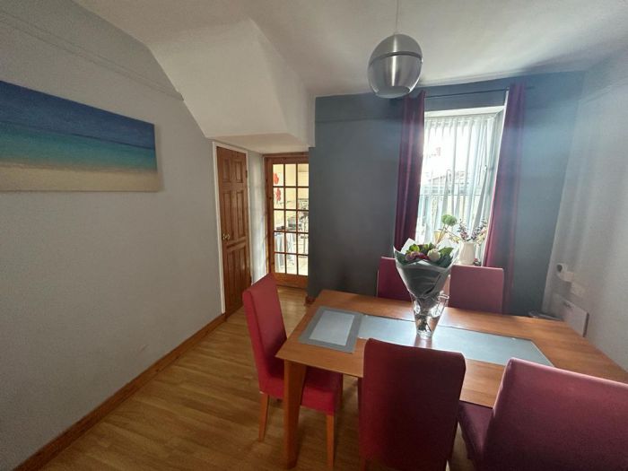 4 Lower Nassau Street