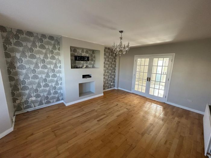 24 Gortin Manor