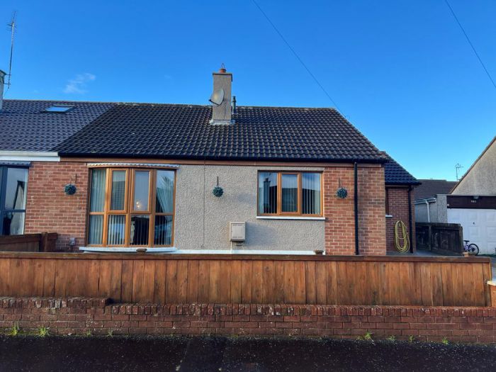 102 Knockwellan Park