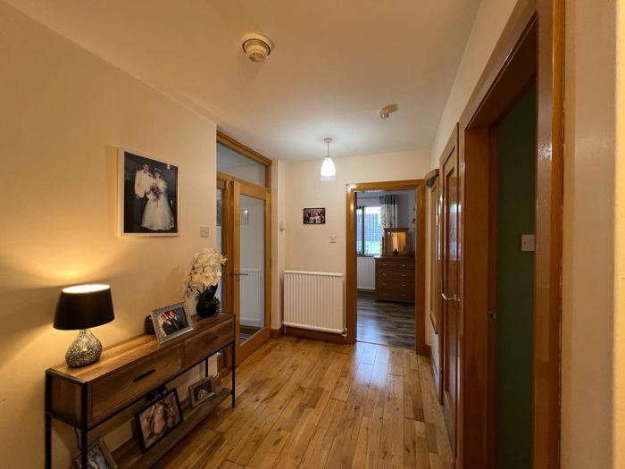 102 Knockwellan Park