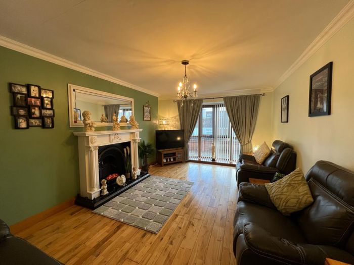 102 Knockwellan Park