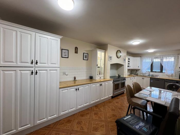 102 Knockwellan Park