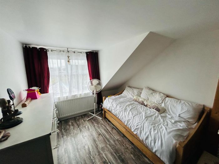 7 Upper Bennett Street