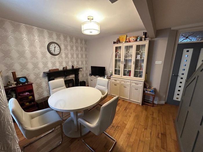 7 Upper Bennett Street