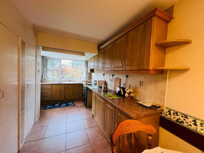 107 Knockwellan Park