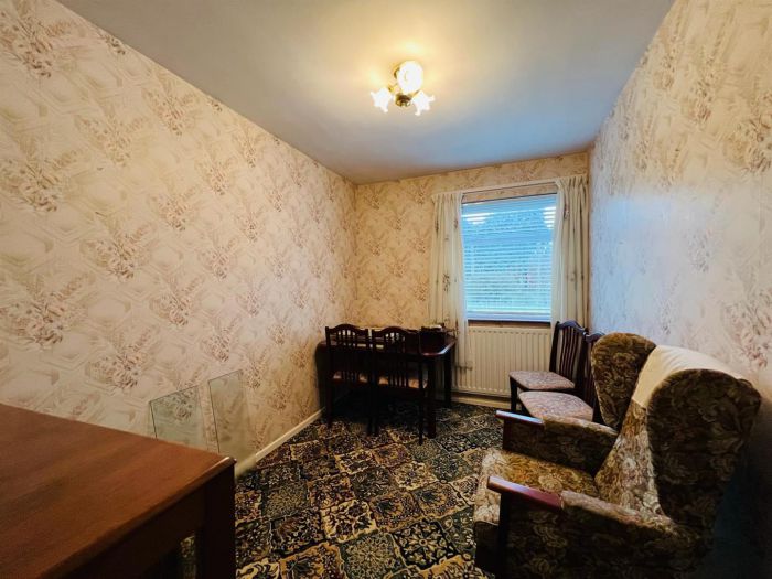 107 Knockwellan Park