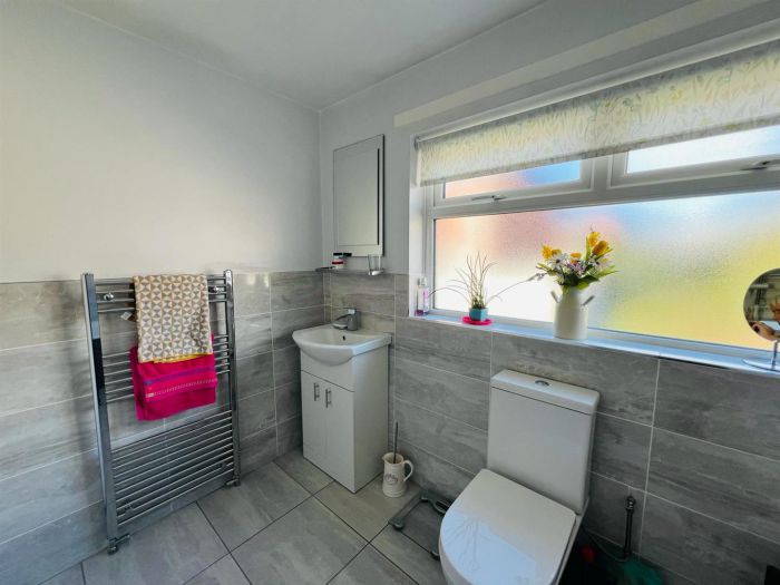 22 Ballynasilloe Avenue