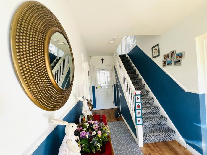 22 Ballynasilloe Avenue