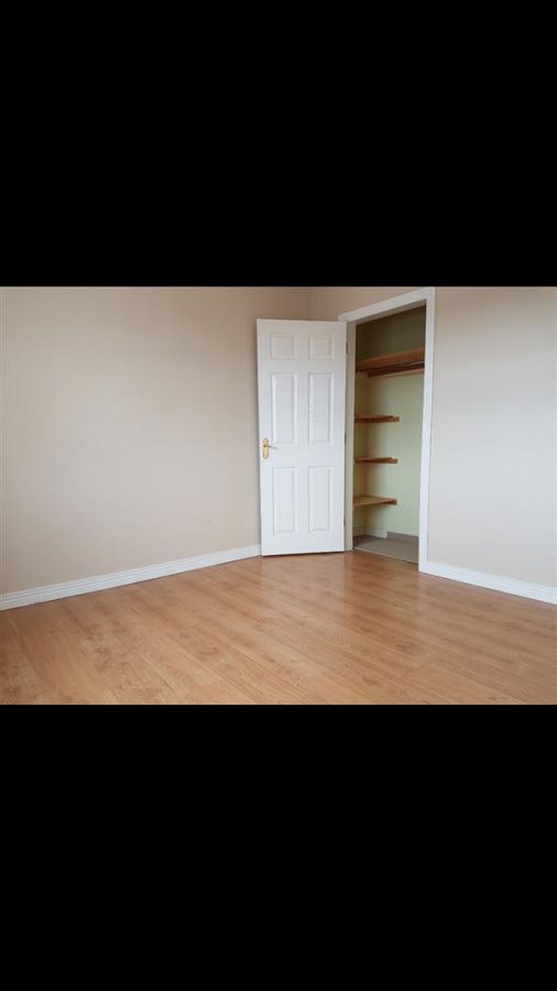 54 Ballyarnett Village