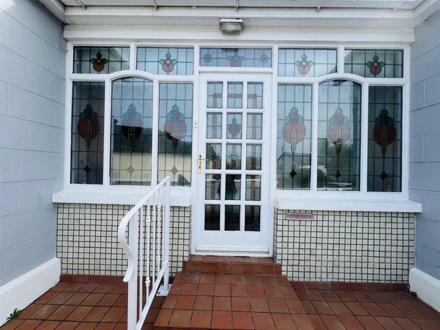 ELSINORE, 13 Browning Drive