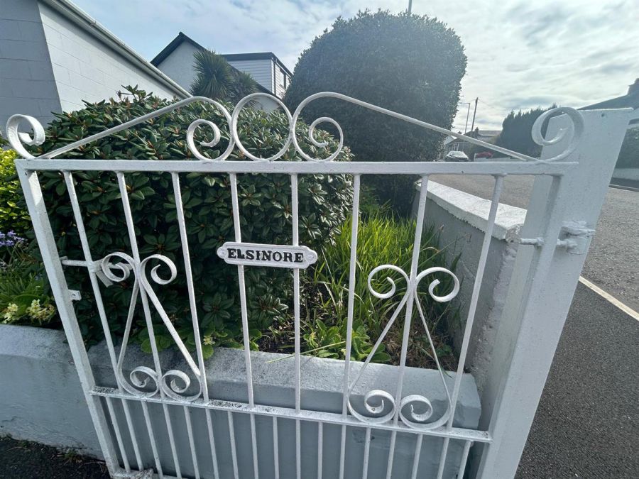 ELSINORE, 13 Browning Drive