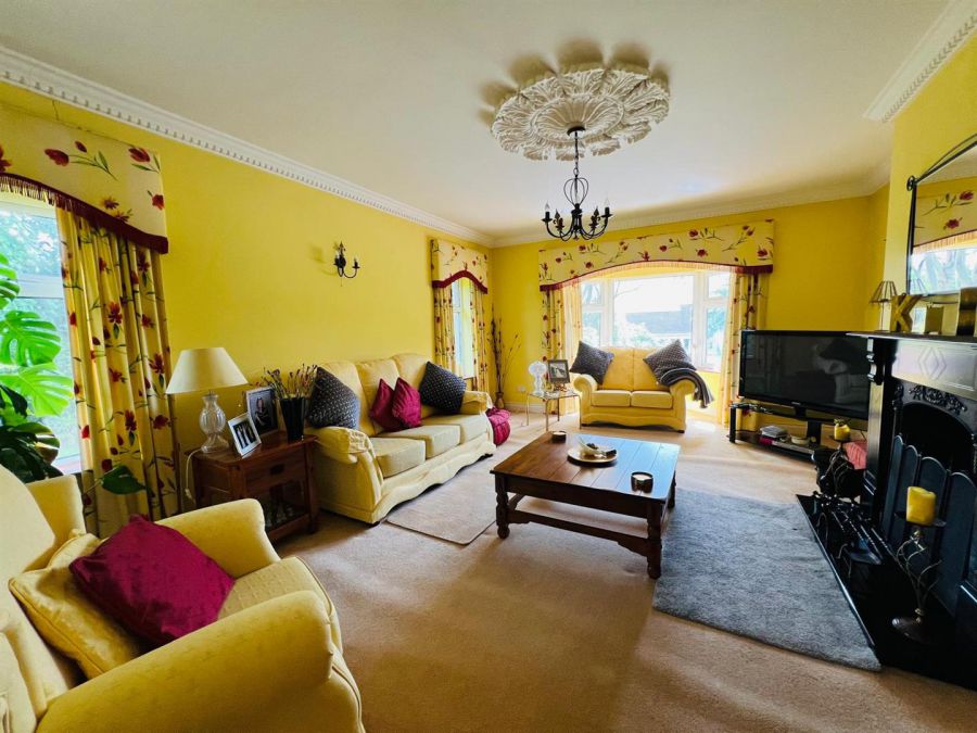 Cregg Lodge, 346 Glenshane Road