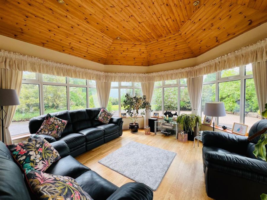 Cregg Lodge, 346 Glenshane Road