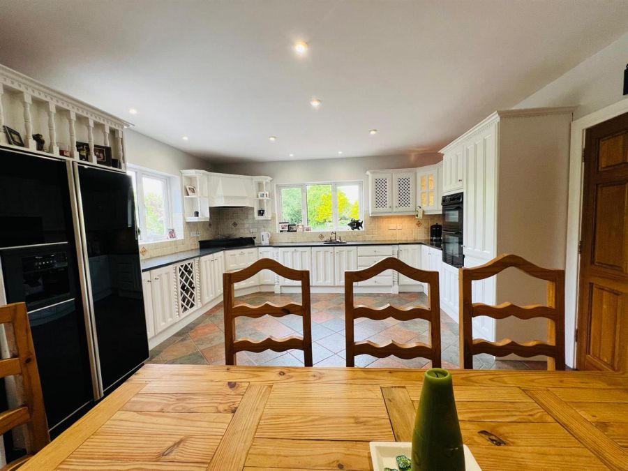 Cregg Lodge, 346 Glenshane Road