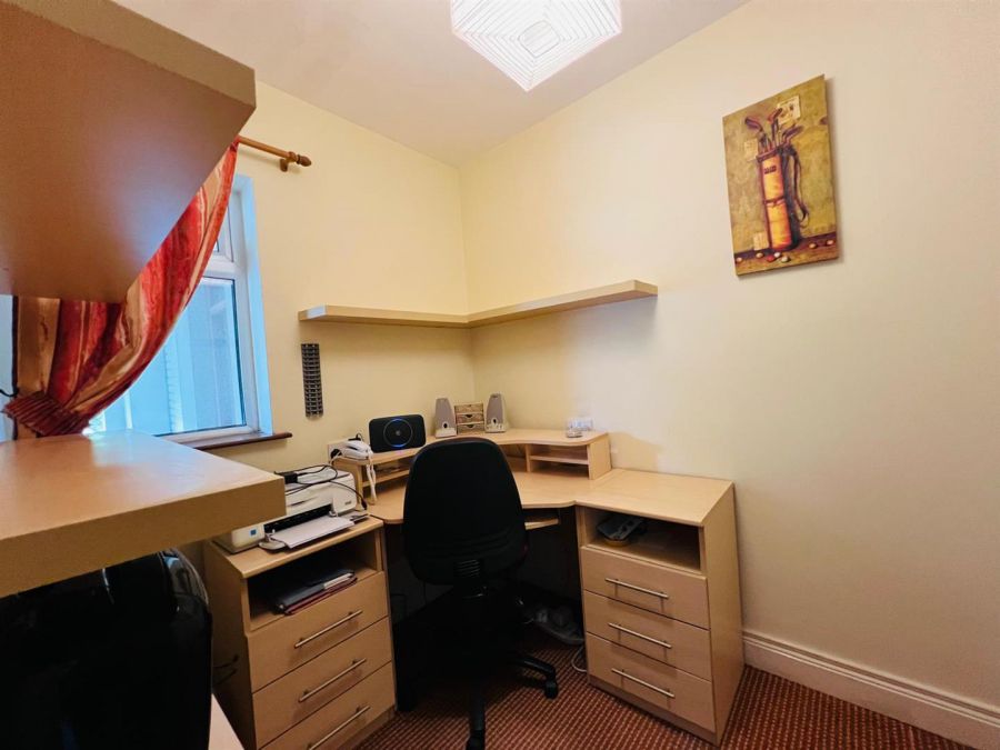 Cregg Lodge, 346 Glenshane Road