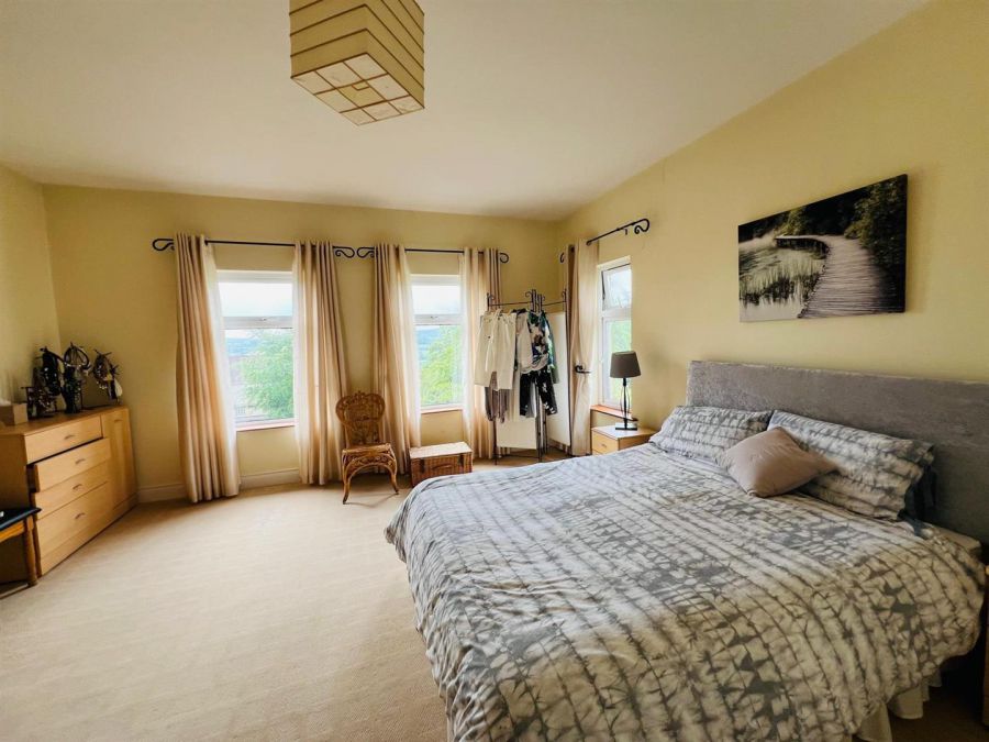 Cregg Lodge, 346 Glenshane Road