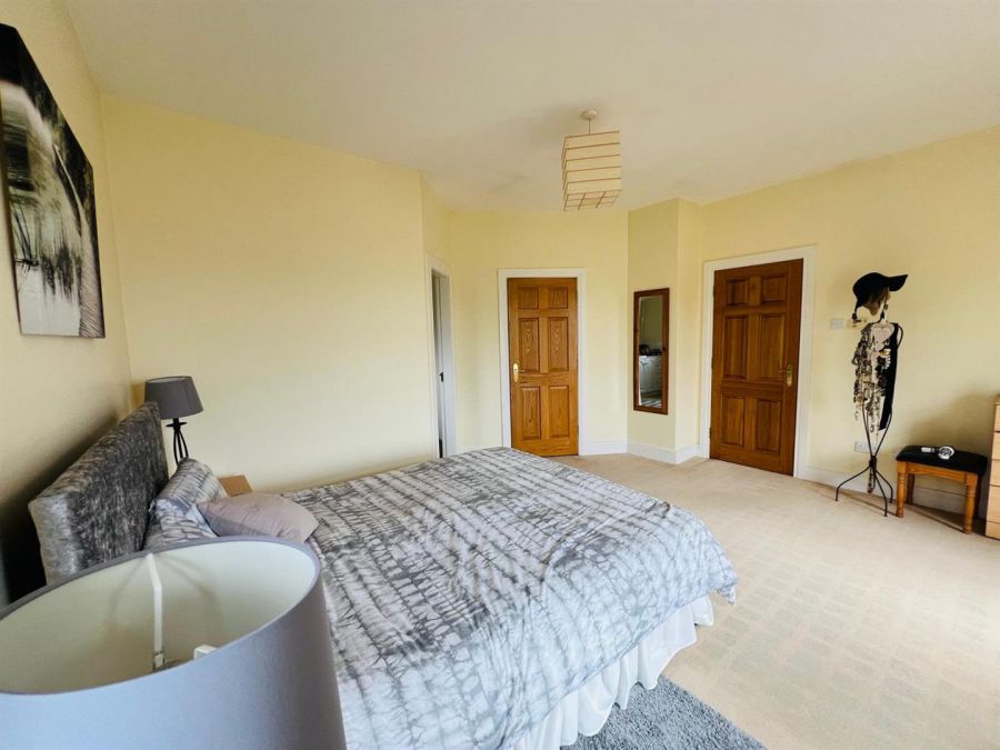 Cregg Lodge, 346 Glenshane Road