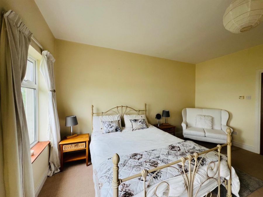Cregg Lodge, 346 Glenshane Road