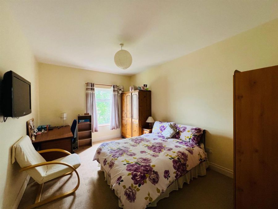 Cregg Lodge, 346 Glenshane Road