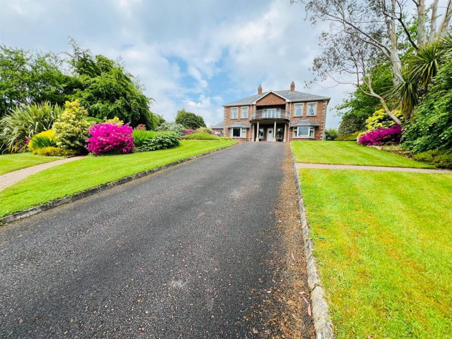 Cregg Lodge, 346 Glenshane Road