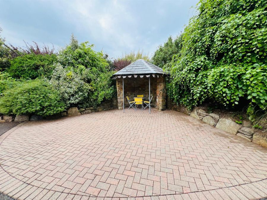 Cregg Lodge, 346 Glenshane Road
