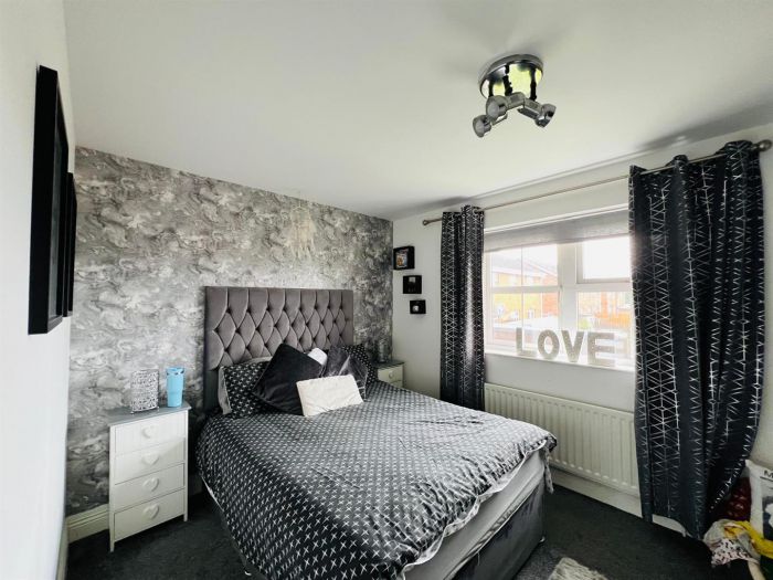 13 Summer Meadows Mews