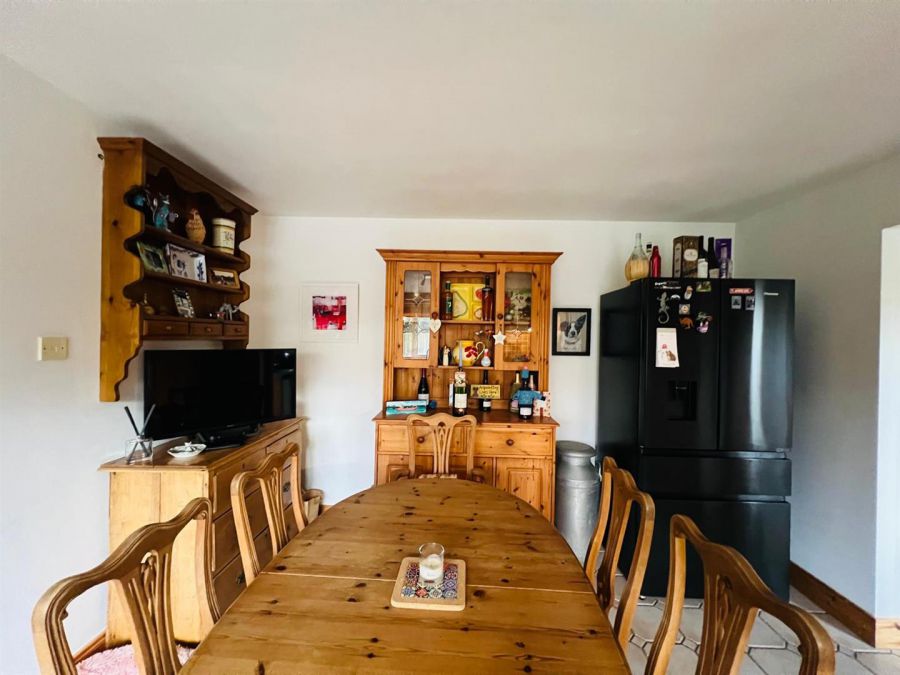 23 Millgrove Park