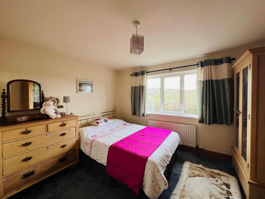 23 Millgrove Park