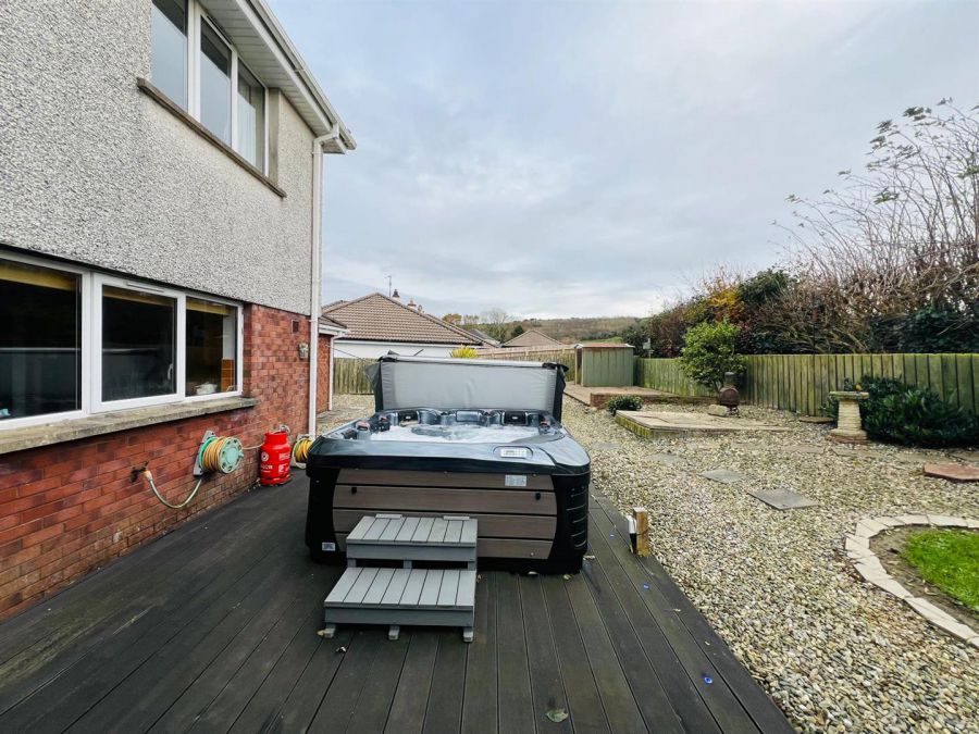 23 Millgrove Park