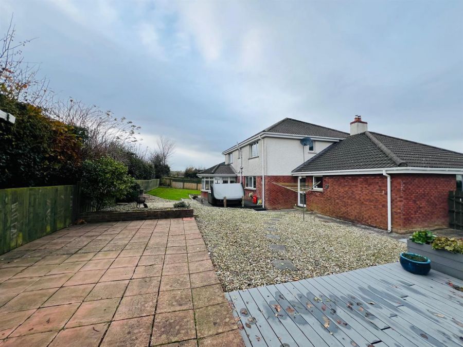 23 Millgrove Park