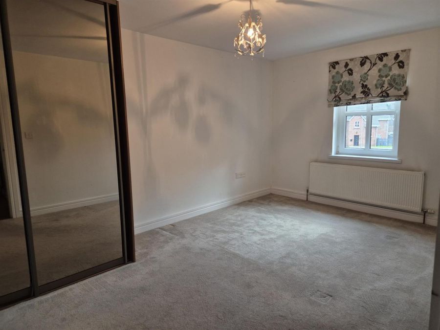 77 Ivy Mead Mews