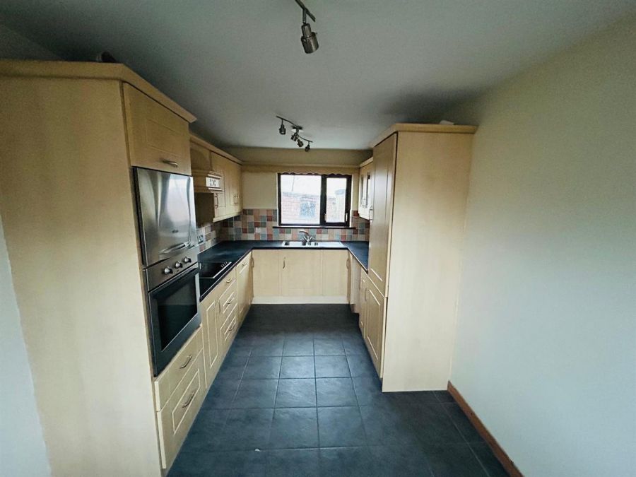 7 Meenan Drive