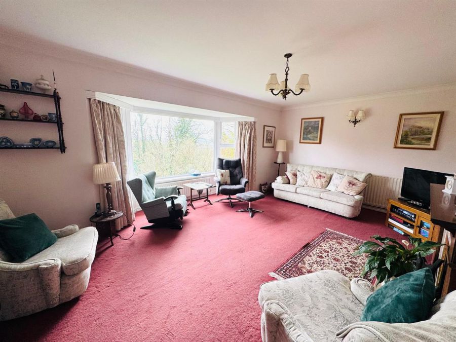 21 Drumcraig Road