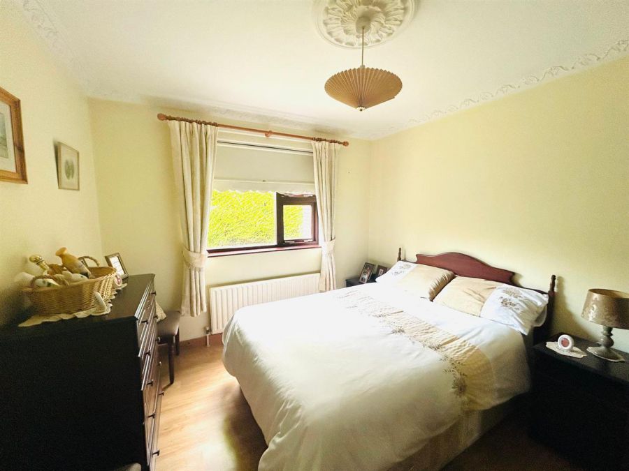 62 Bayswater