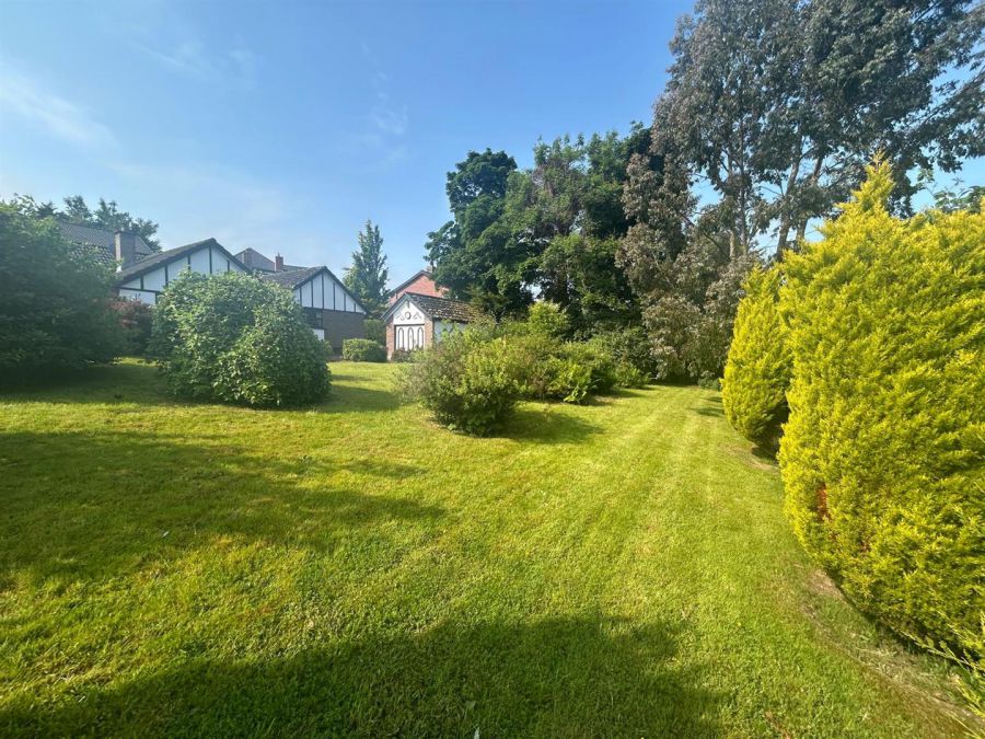 62 Bayswater