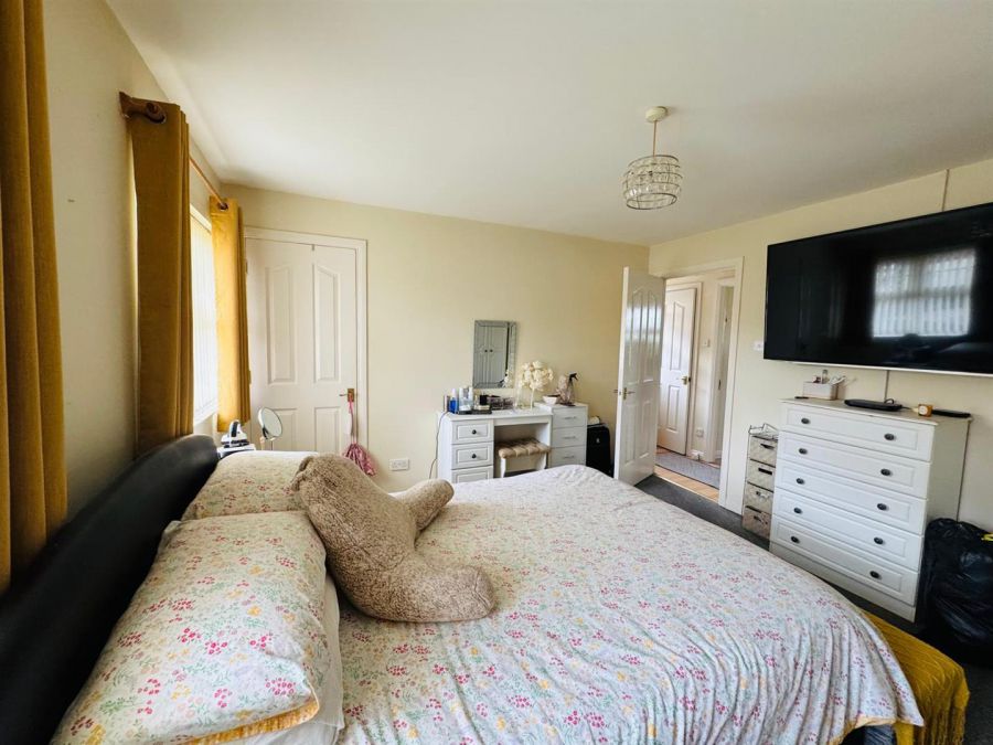 43 Lisneal