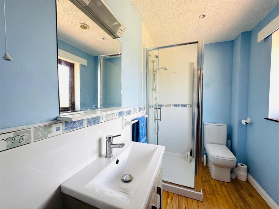 10 Coolafinny Road 10 Coolafinny Road