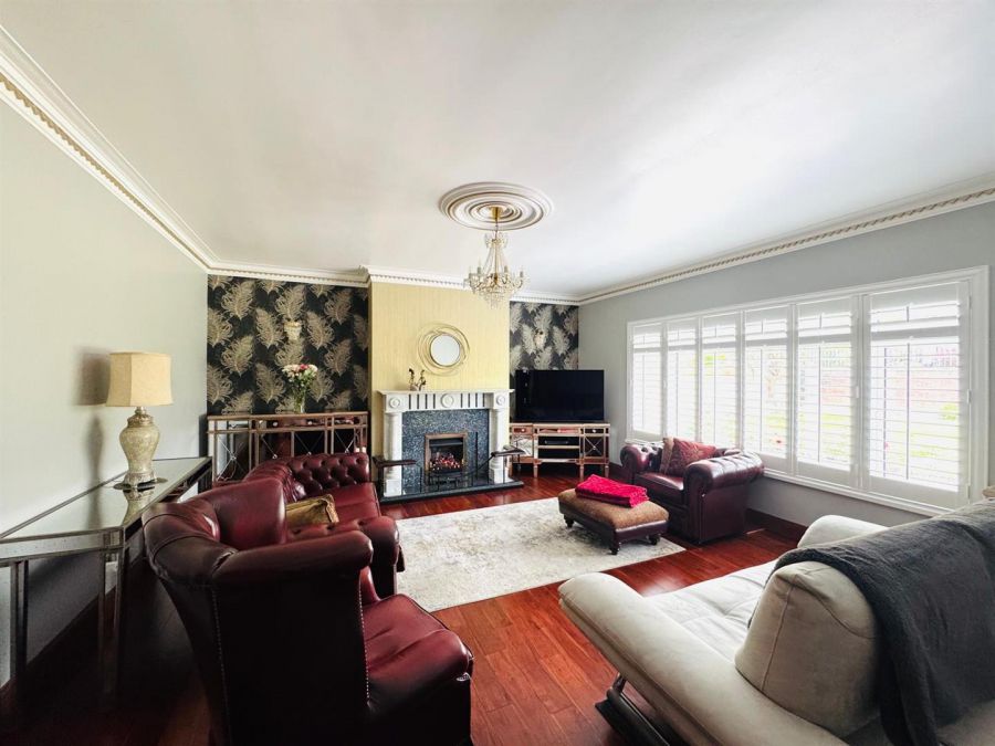 74 Woodend Road