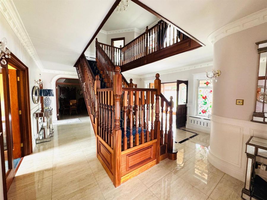 74 Woodend Road