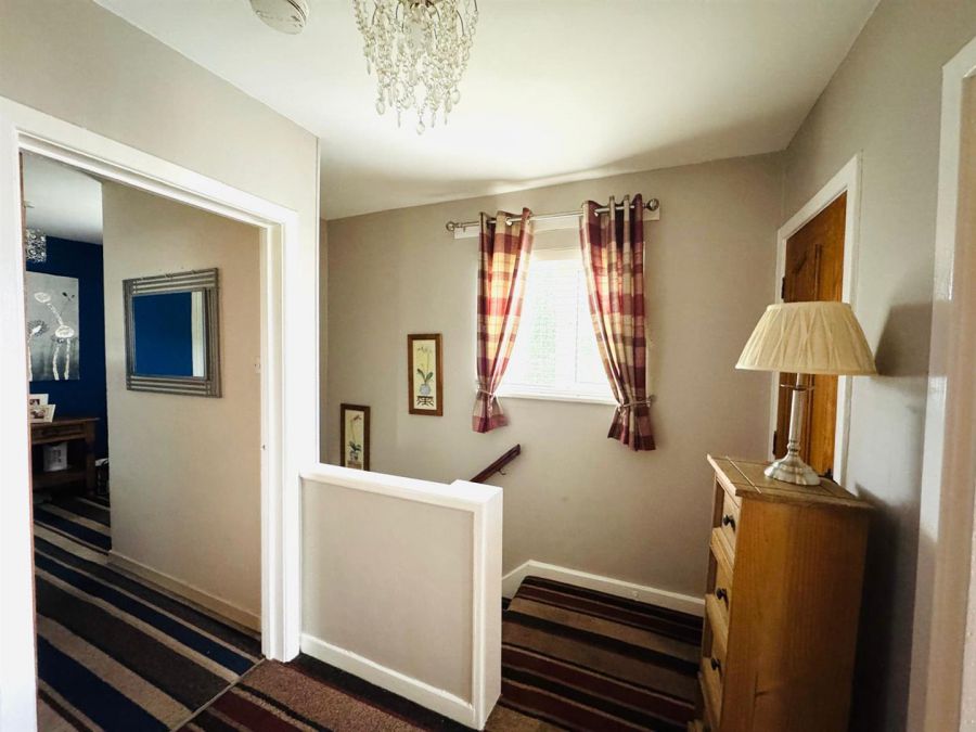 20 Ebrington Park