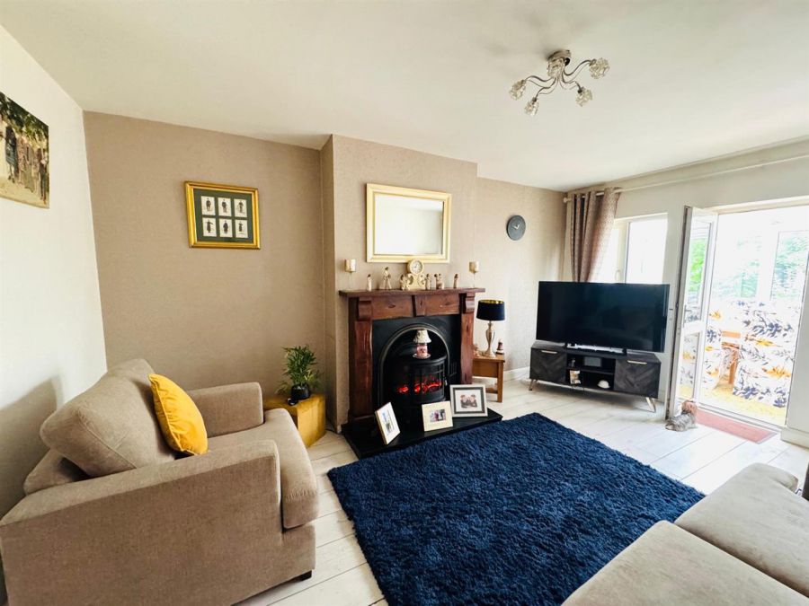 20 Ebrington Park