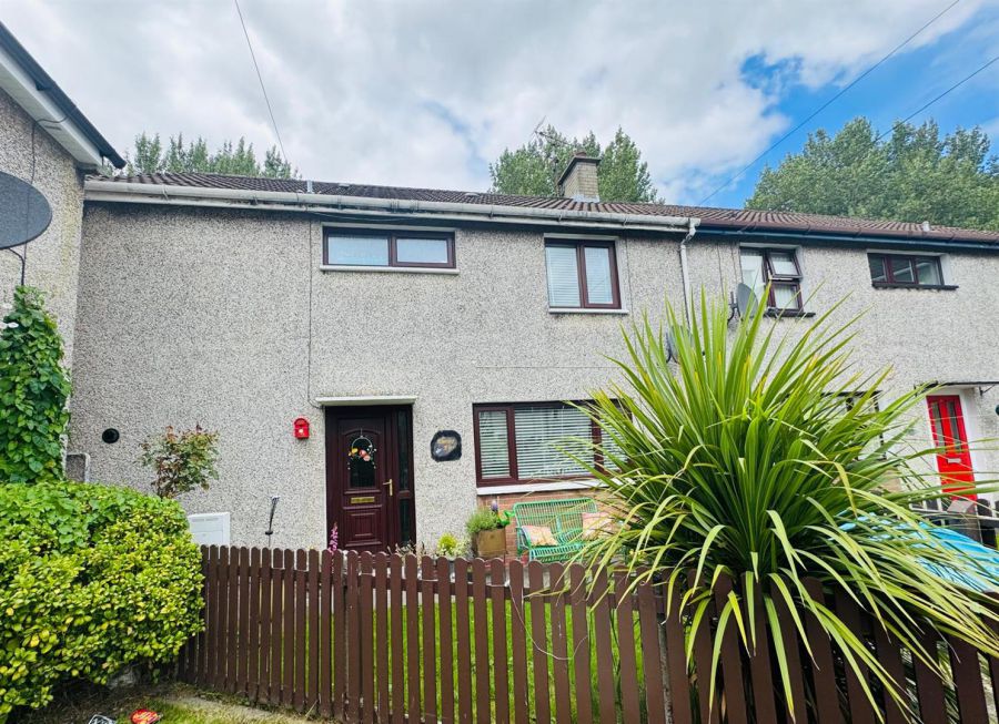 25 Heron Way