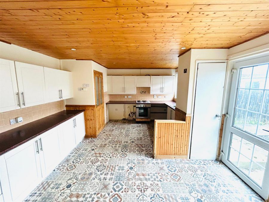 42 Moss Park
