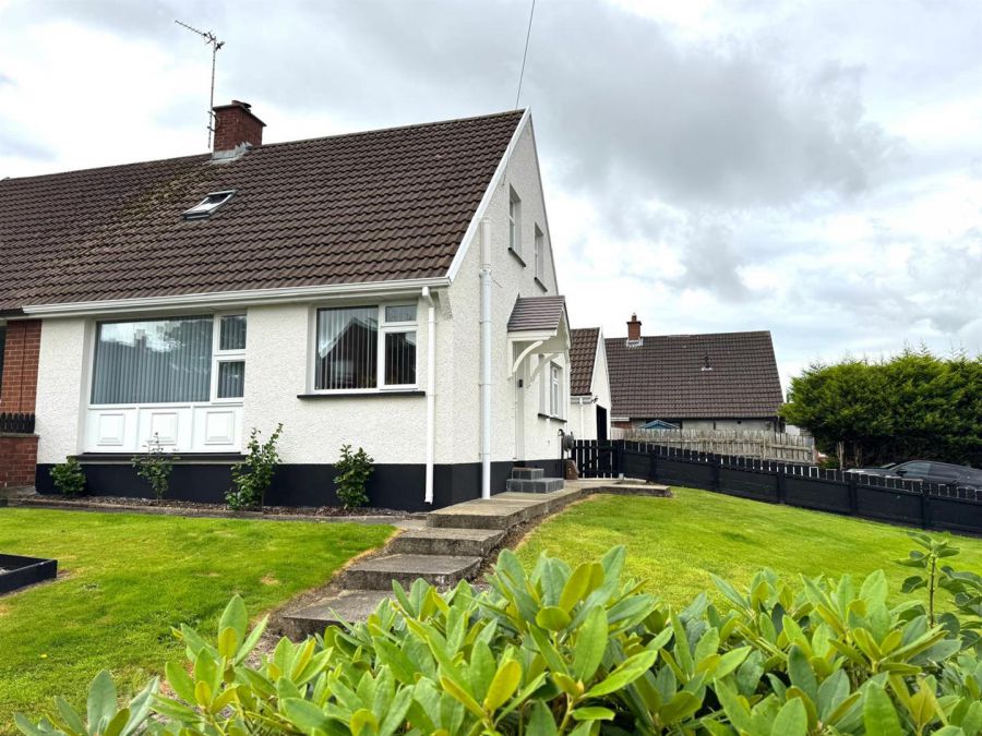 2 Erosmore Drive,Derry / Londonderry, L'derry, BT47 5SL