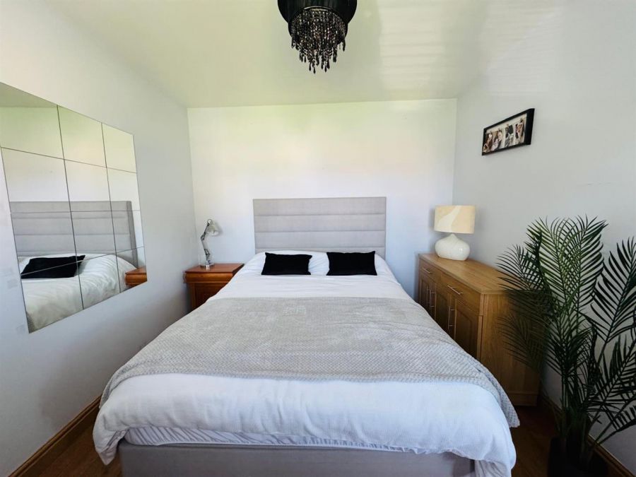 33 Woodvale Mews